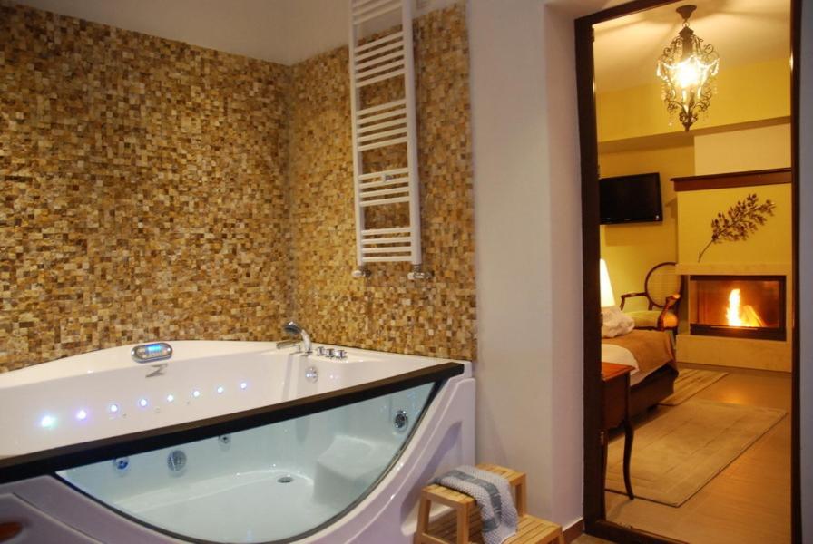 Agapi Luxury Hotel Loutraki  Room photo