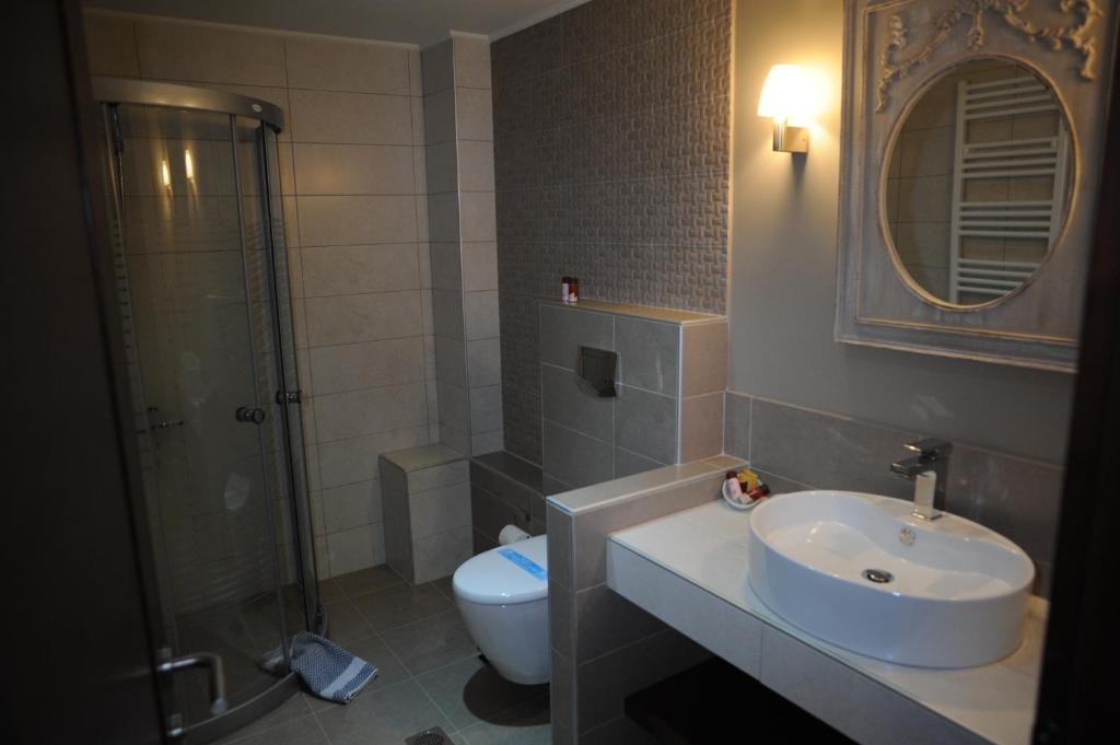 Agapi Luxury Hotel Loutraki  Room photo