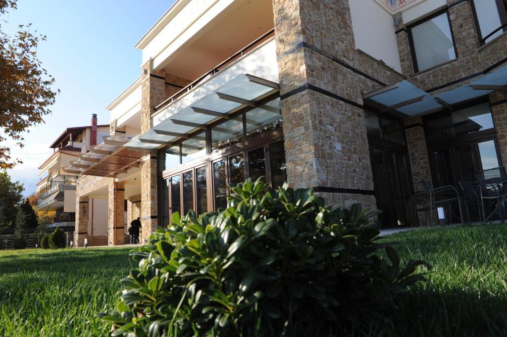 Agapi Luxury Hotel Loutraki  Exterior photo